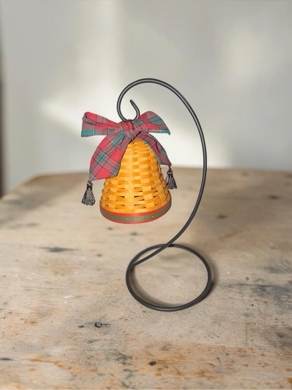 Longaberger 2000 Noel Bell basket with Wrought Iron Stand